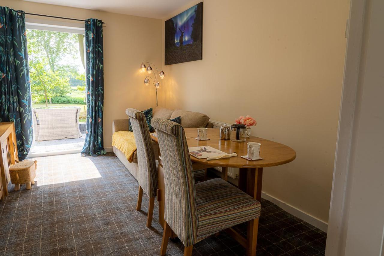Aurora Suite B&B Coupar Angus Exteriör bild